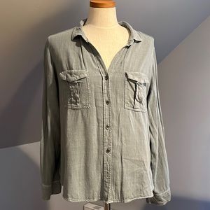 EUC Rock & Republic Shirt